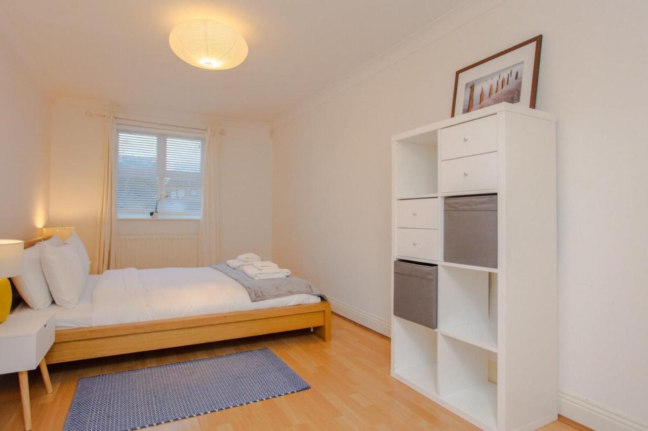 Contemporary 1Bedroom Flat In Camberwell Oval 伦敦 外观 照片